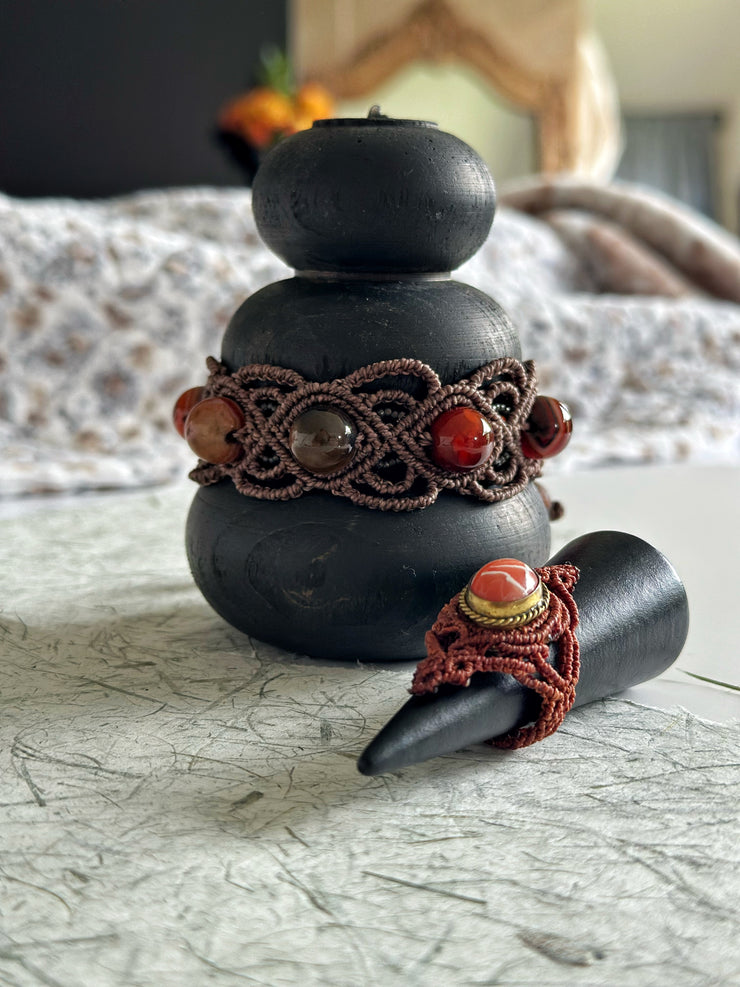 Agate Macrame Bracelet