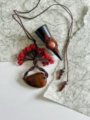 Flamboyan with Golden Red Pietersite