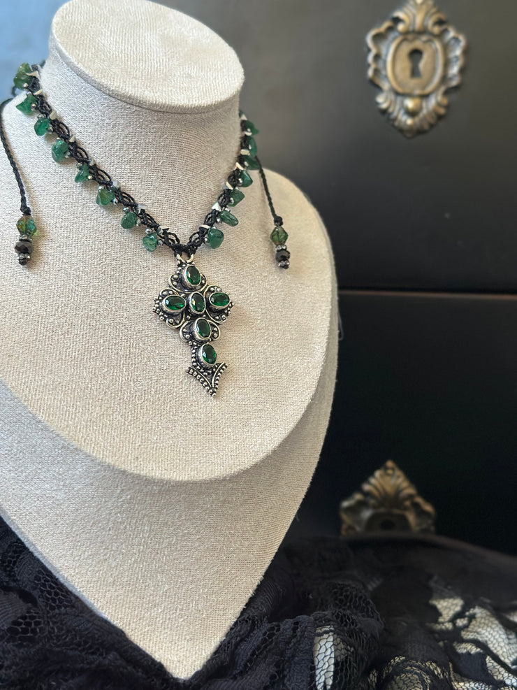 Diopside Emerald 925 Sterling Silver Cross Macrame Choker