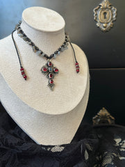 Garnet and Labradorite 925 Silver Cross Macrame Choker
