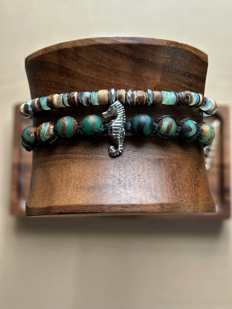 Silver Seahorse Tibetan Agate Bracelet