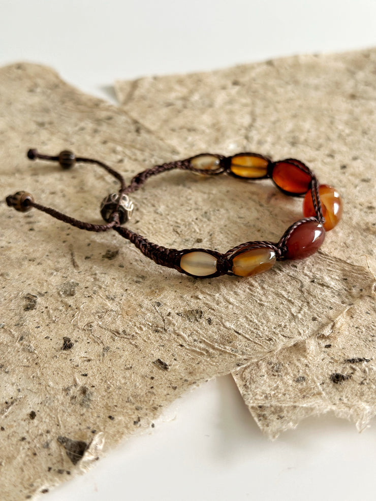Agate Adjustable Macrame Bracelet