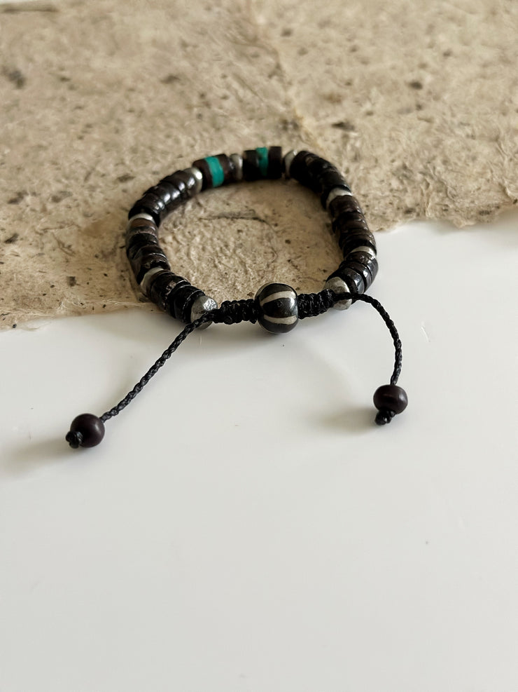 Natural Shell and Malachite Bracelet
