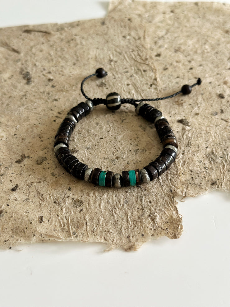 Natural Shell and Malachite Bracelet