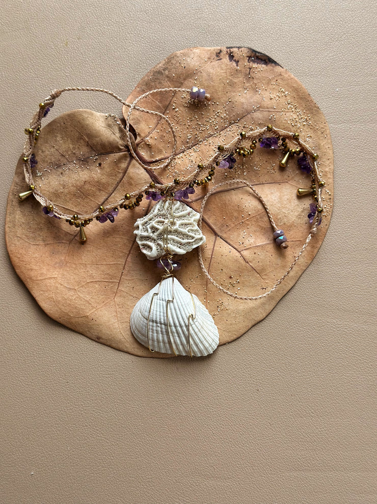 Natural Seashell and Amethyst Choker