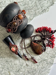 Agate Macrame Bracelet