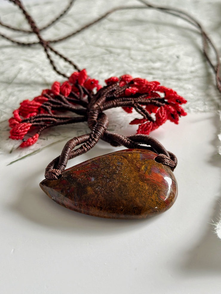 Flamboyan with Golden Red Pietersite