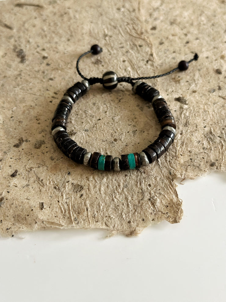 Natural Shell and Malachite Bracelet