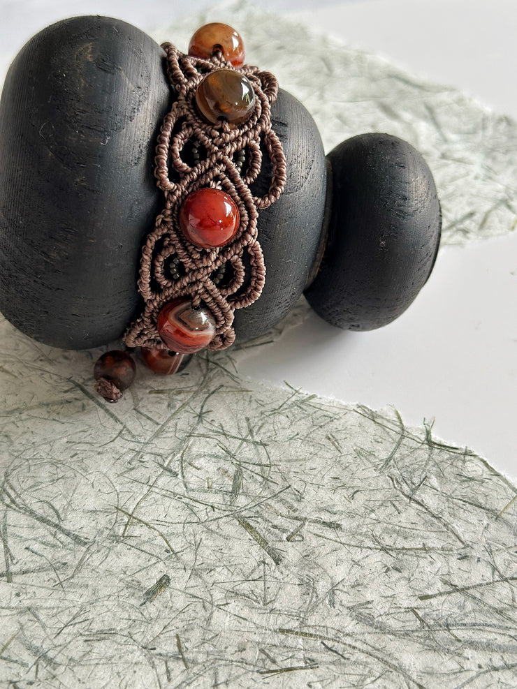 Agate Macrame Bracelet