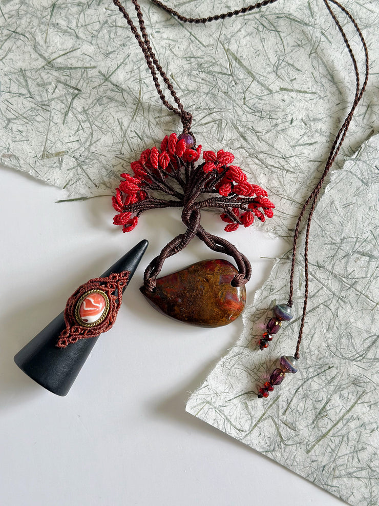 Flamboyan with Golden Red Pietersite