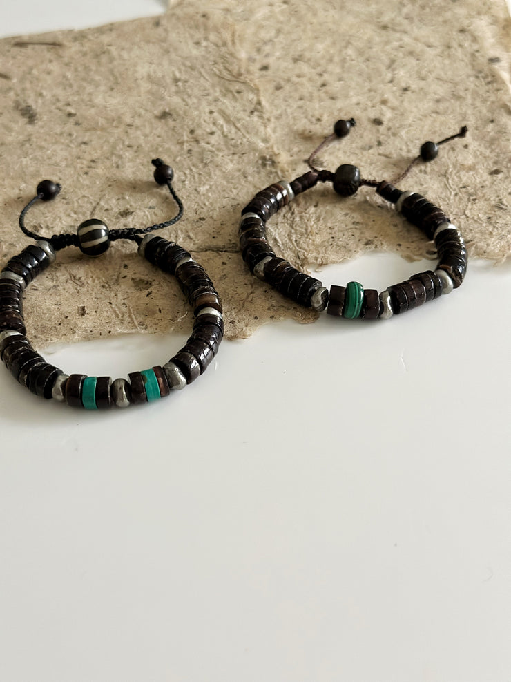 Natural Shell and Malachite Bracelet