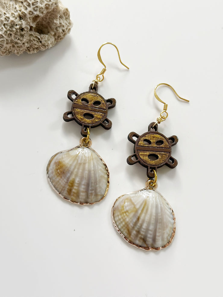 Sol Taino Gold Dipped Shell Earrings