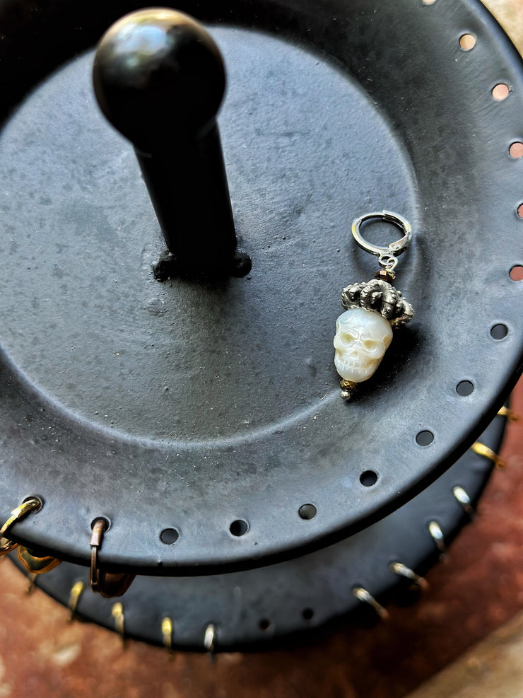 Pirate Skull Carved Pearl Earring