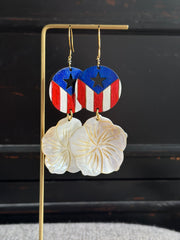 Bandera Mother of Pearl Flower Earrings