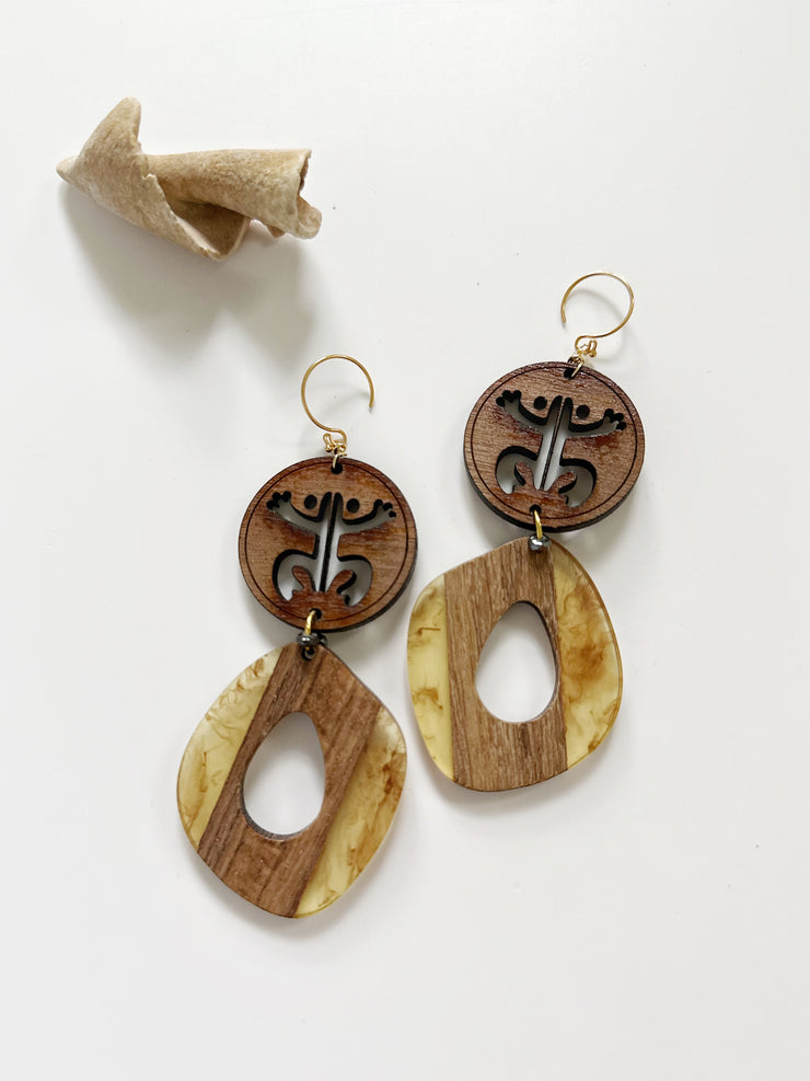 Coqui Natural Wood Geometric Earrings