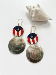 Bandera Black Lip Shell Wave Earrings