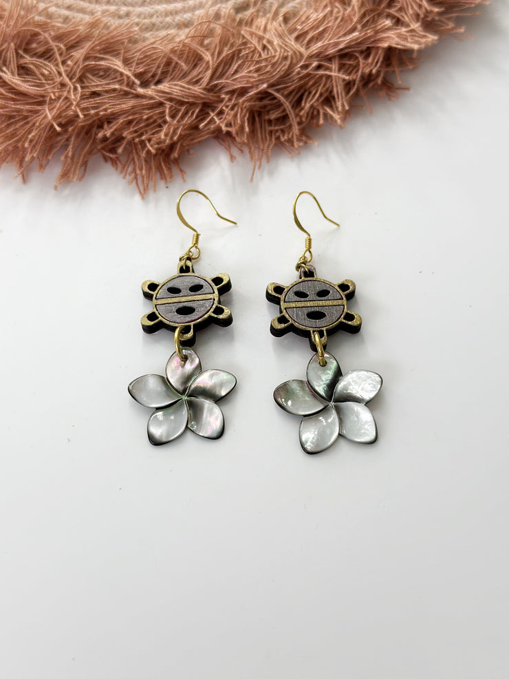 Sol Taino Flower Abalone Earrings