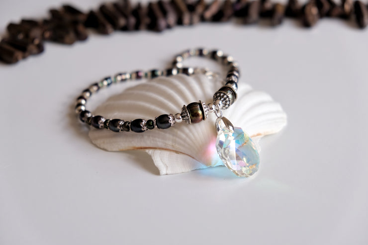 Sun Catcher Shell and Fresh Water Pearl Necklace