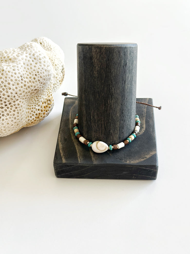 Shiva Eye Shell Bracelet