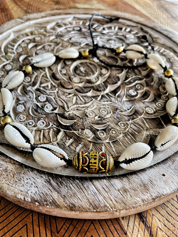 Tibetan Cowrie Choker