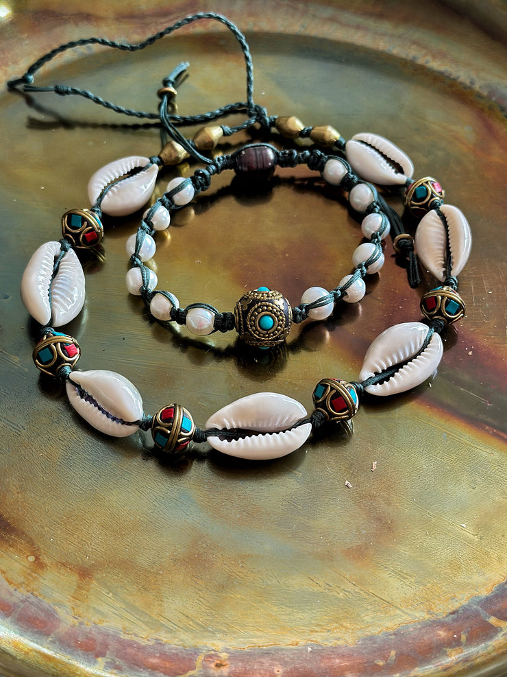 Tibetan Cowrie Choker