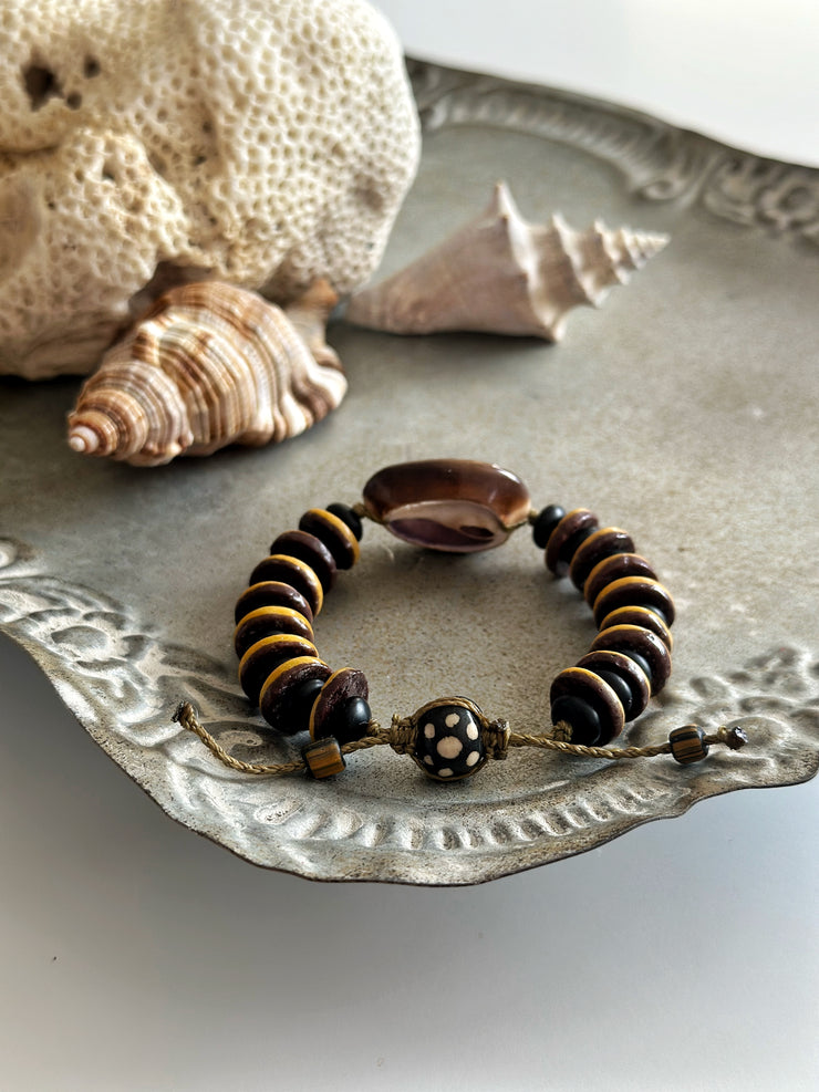 Maga Luna Cowrie Bracelet Yellow