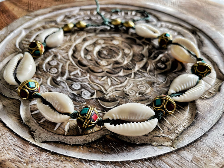 Tibetan Cowrie Choker