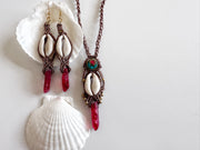 Quartz and Seashell Macrame Set